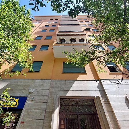 4Bnb - Trionfale Apartment Рим Экстерьер фото